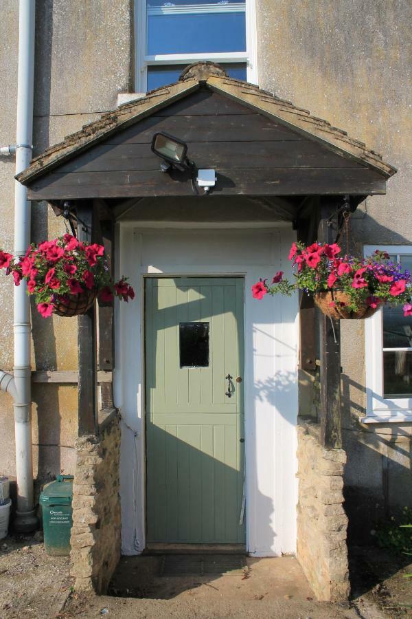 גלוסטר Snowdrop Cottage מראה חיצוני תמונה